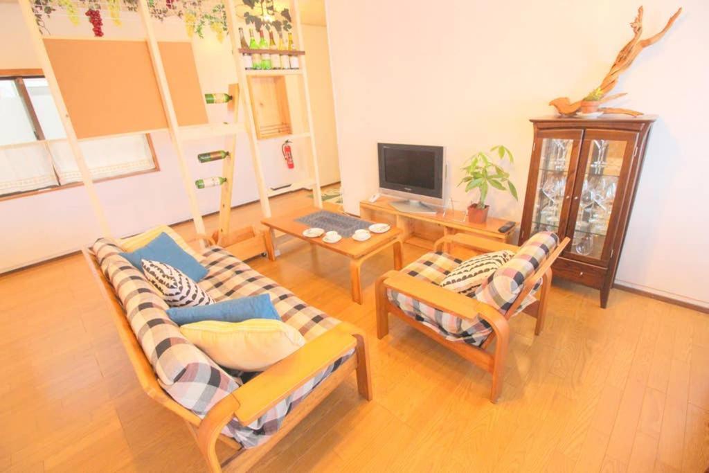 Beach Side Hotel Yamoriyanonikai Nago Buitenkant foto